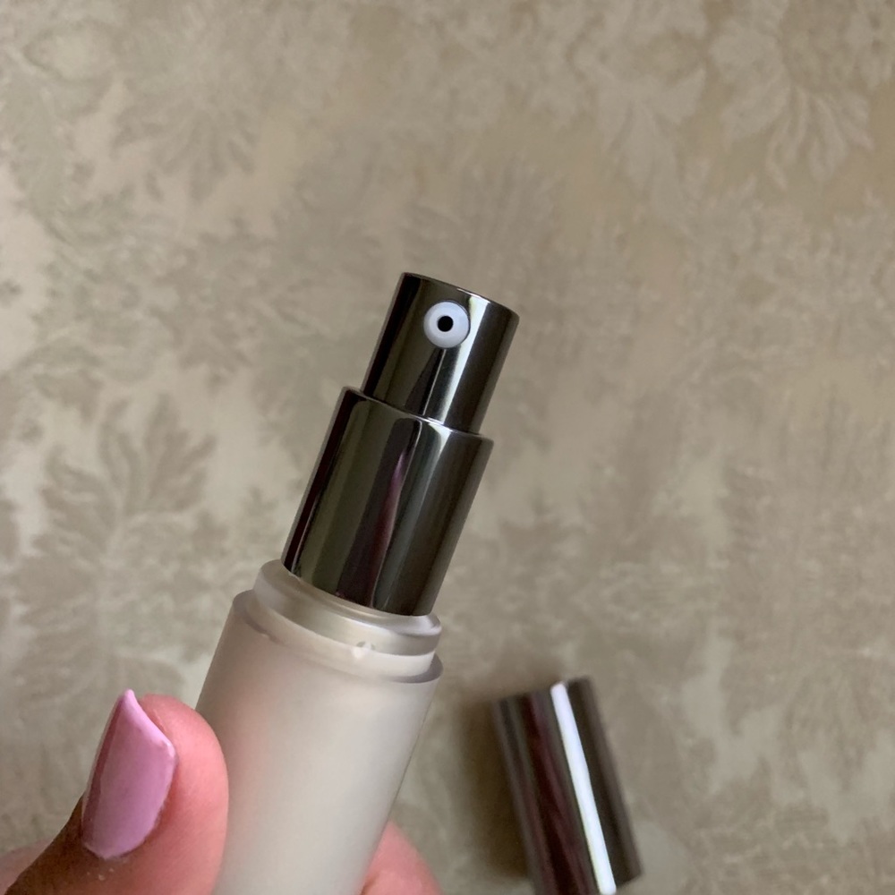 Urban Decay Bright and Tight primer - Picture 4 of 6